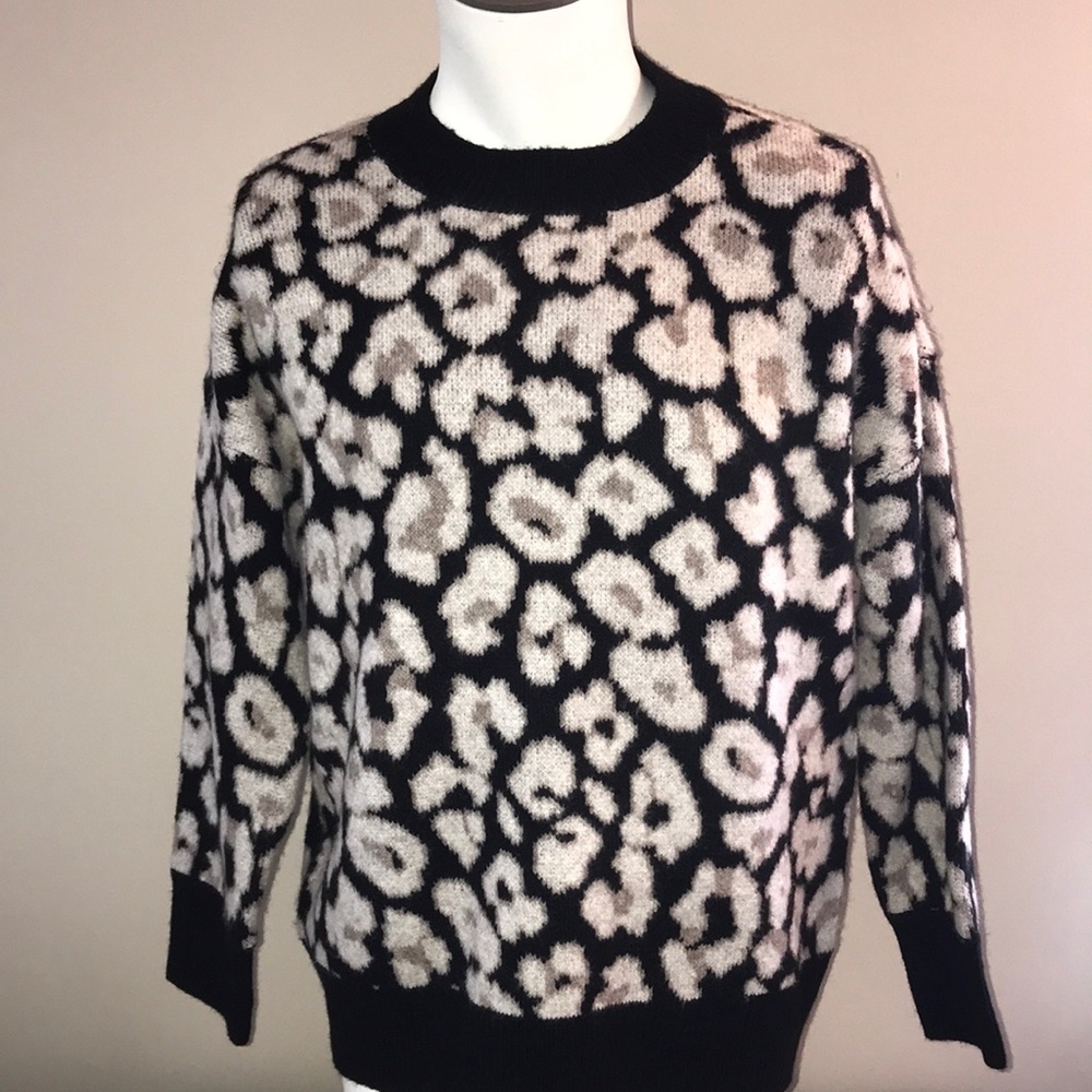 VINCE CAMUTO Sweater SIZE M